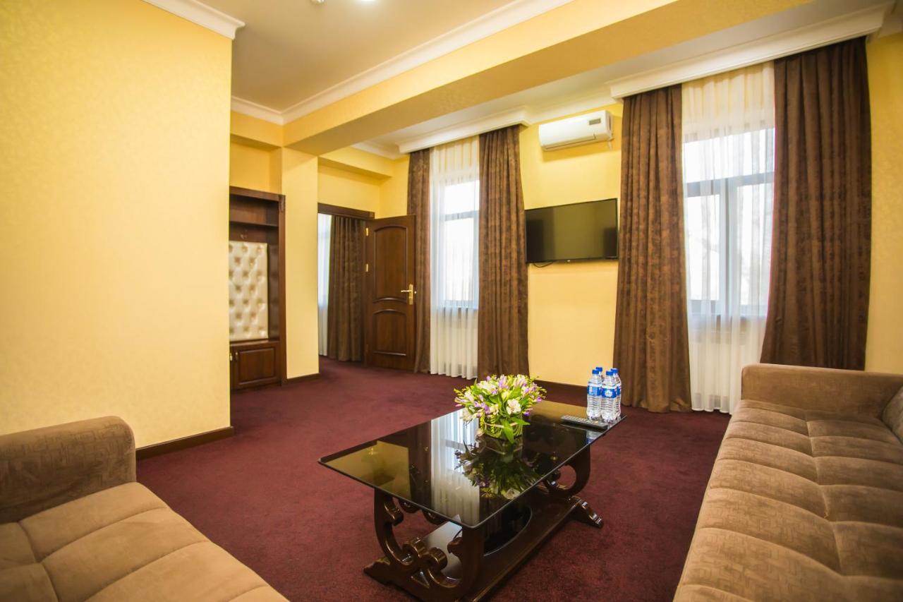 Hotel Grand Capital Taškent Exteriér fotografie